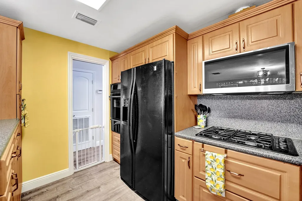 1341 N 30th Road Hollywood FL 33021