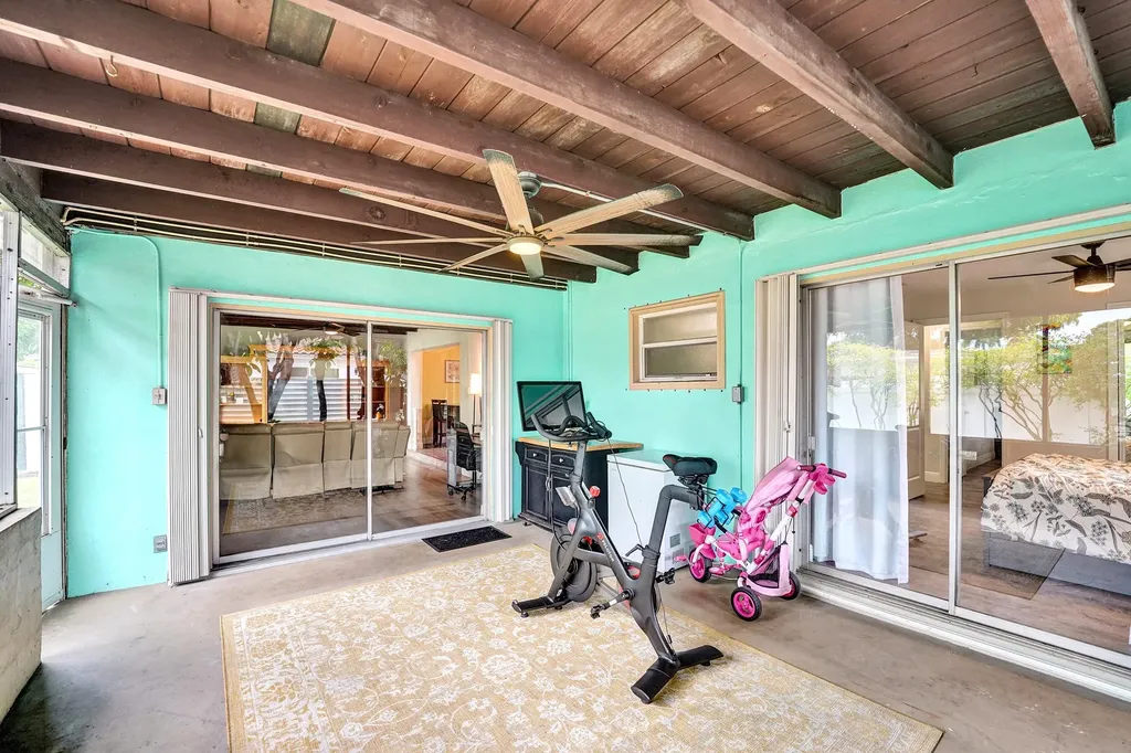 1341 N 30th Road Hollywood FL 33021