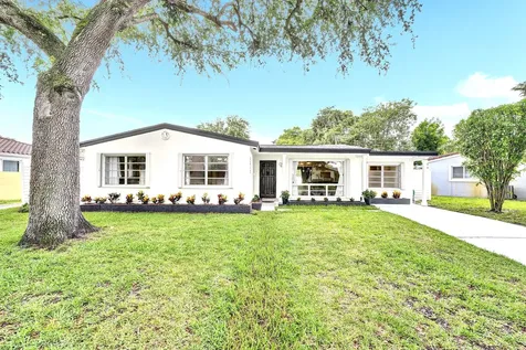 1341 N 30th Road Hollywood FL 33021