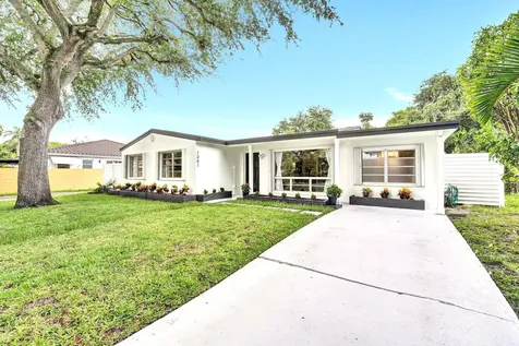 1341 N 30th Road Hollywood FL 33021