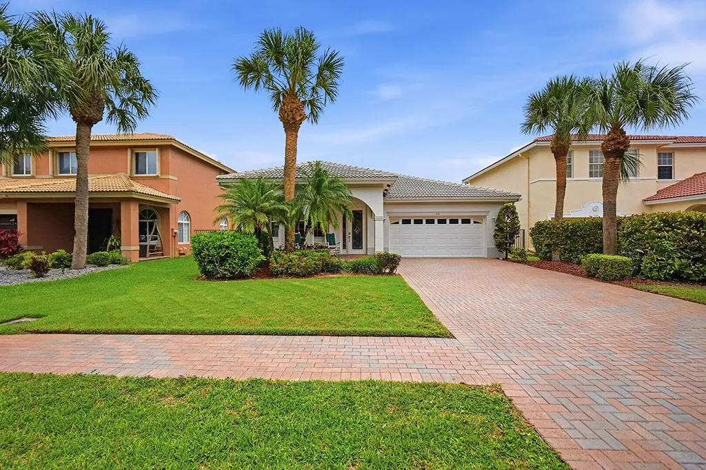 310 Venice Boulevard Royal Palm Beach FL 33411