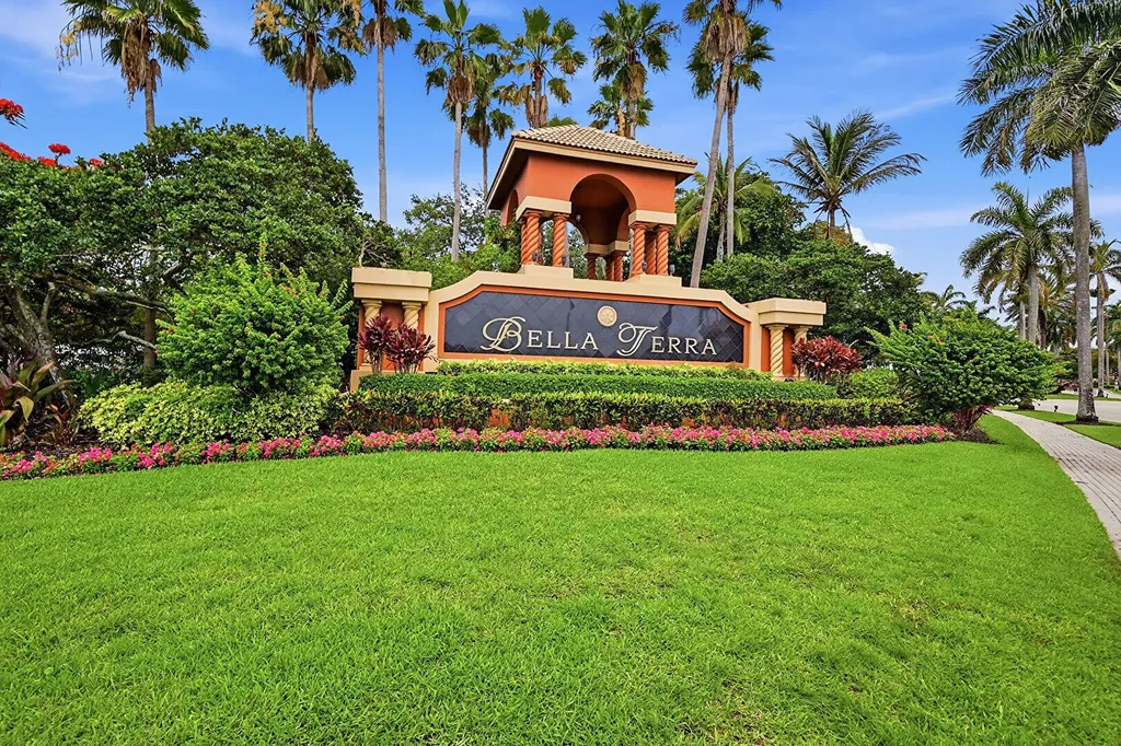 310 Venice Boulevard Royal Palm Beach FL 33411