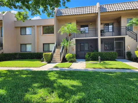 390 Racquet Club Road Weston FL 33326