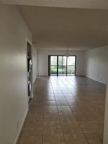 390 Racquet Club Road Weston FL 33326