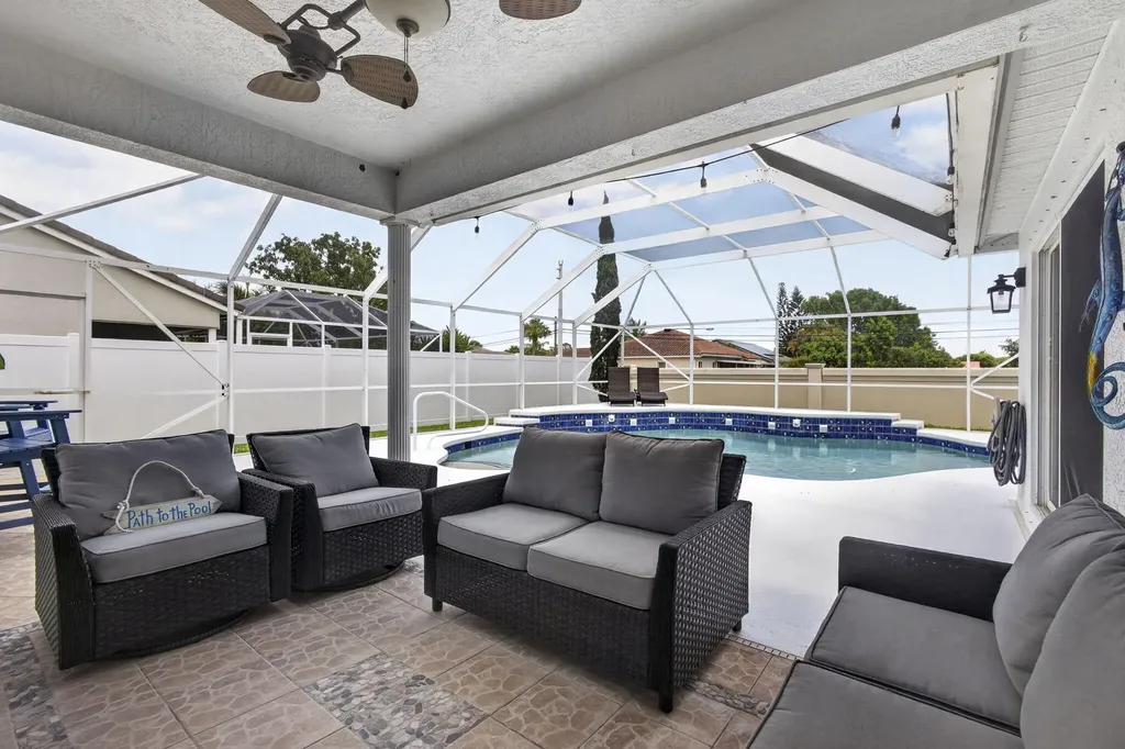 3788 Cypress Lake Drive Lake Worth FL 33467