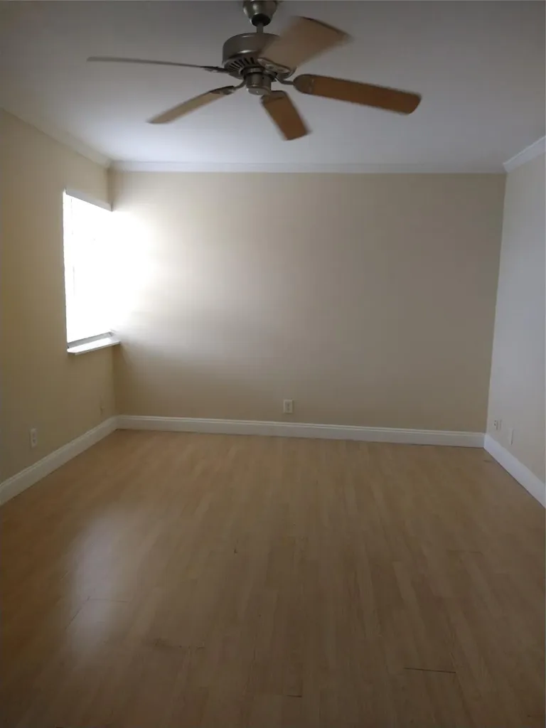 8903 NW 28th Drive Coral Springs FL 33065