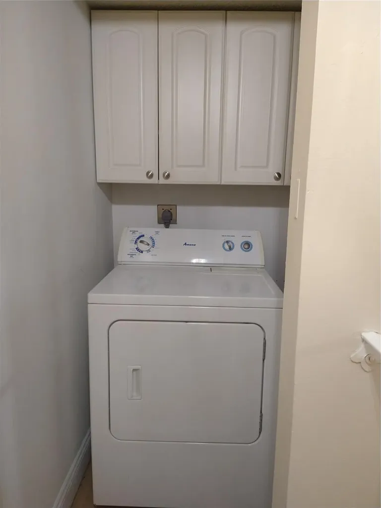 8903 NW 28th Drive Coral Springs FL 33065
