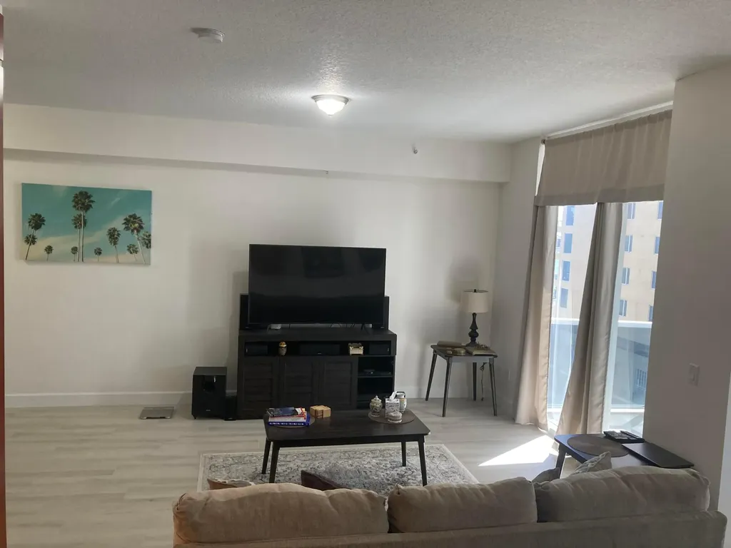 1617 N Flagler Drive West Palm Beach FL 33407