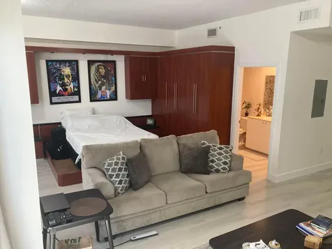 1617 N Flagler Drive West Palm Beach FL 33407