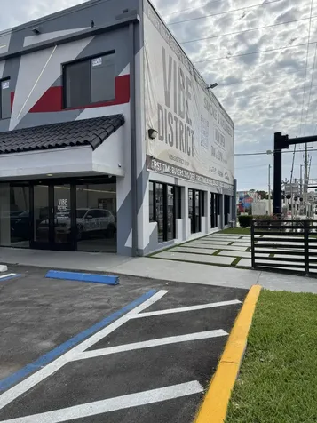 9 N Dixie Highway Hallandale Beach FL 33009