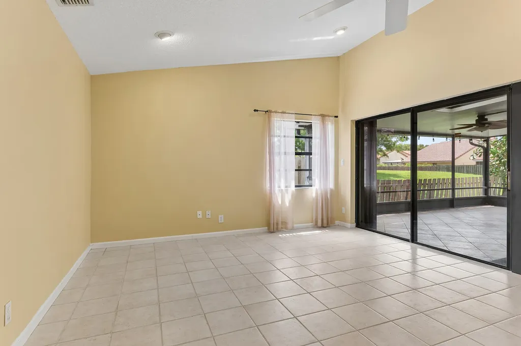 2100 NW 16th Street Delray Beach FL 33445