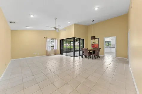 2100 NW 16th Street Delray Beach FL 33445