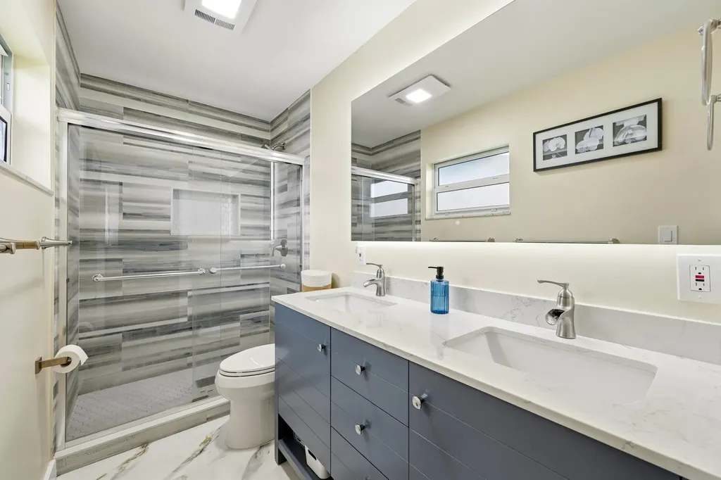 4629 NW 45th Court Tamarac FL 33319