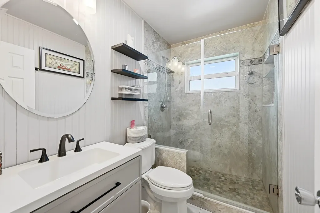 4629 NW 45th Court Tamarac FL 33319