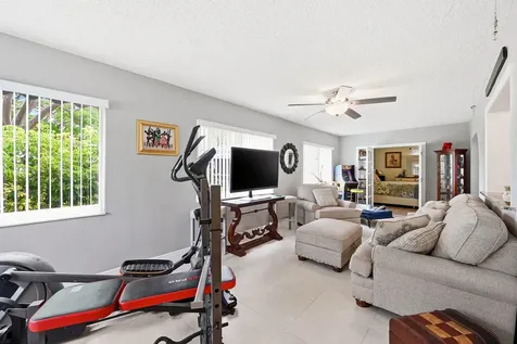 4629 NW 45th Court Tamarac FL 33319