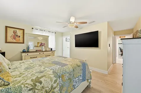 4629 NW 45th Court Tamarac FL 33319