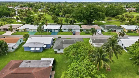 4629 NW 45th Court Tamarac FL 33319