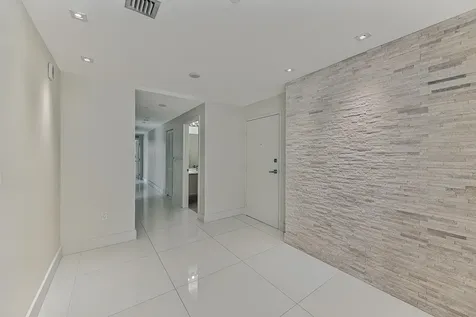 600 NE 27th Street Miami FL 33137
