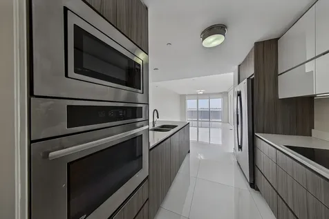 600 NE 27th Street Miami FL 33137