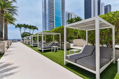 600 NE 27th Street Miami FL 33137