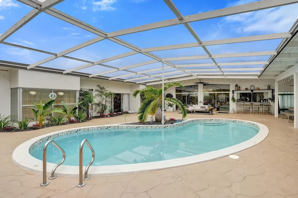 521 N Highland Drive Hollywood FL 33021