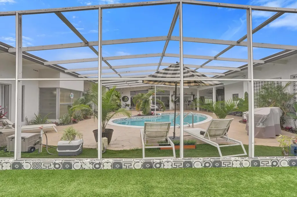 521 N Highland Drive Hollywood FL 33021