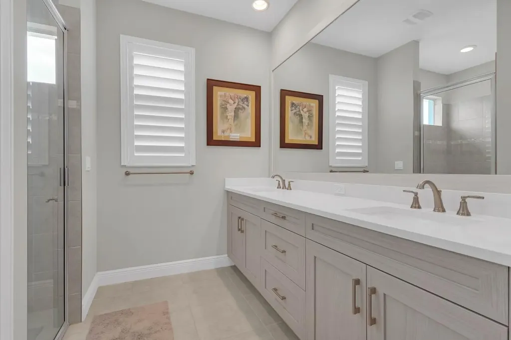 7203 33rd Square Vero Beach FL 32967