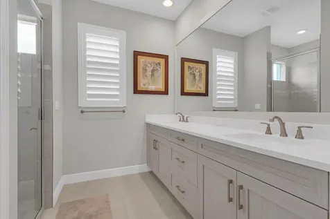 7203 33rd Square Vero Beach FL 32967