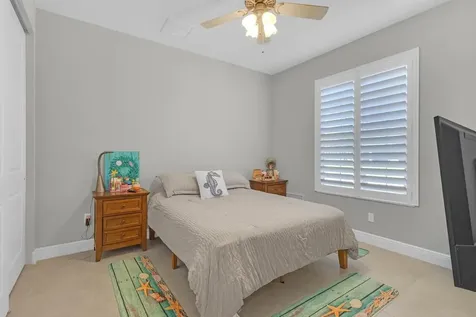 7203 33rd Square Vero Beach FL 32967