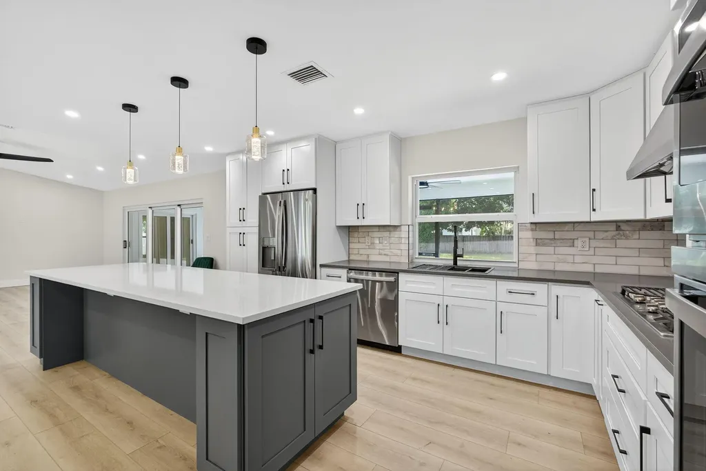 280 Sulky Way Wellington FL 33414