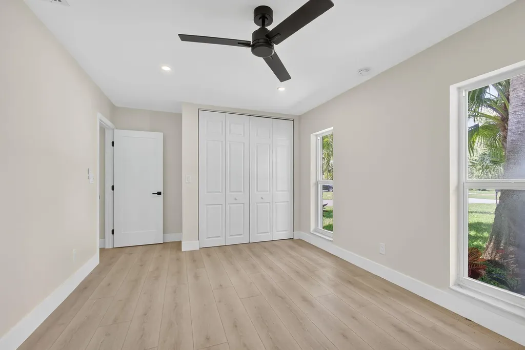 280 Sulky Way Wellington FL 33414