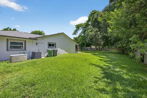 280 Sulky Way Wellington FL 33414