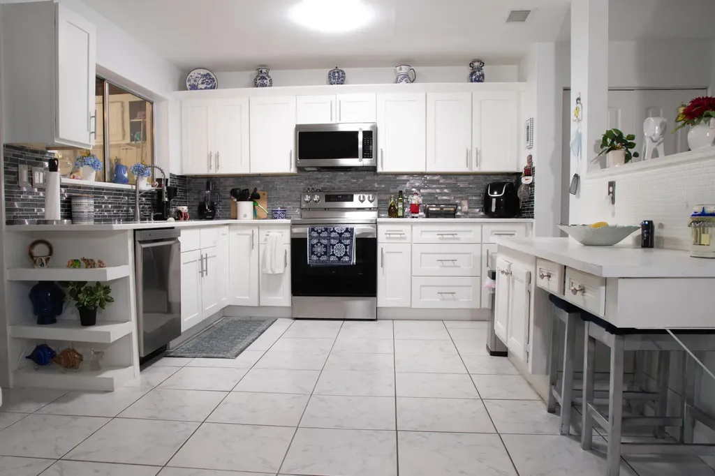 5122 Ouachita Drive Lake Worth FL 33467
