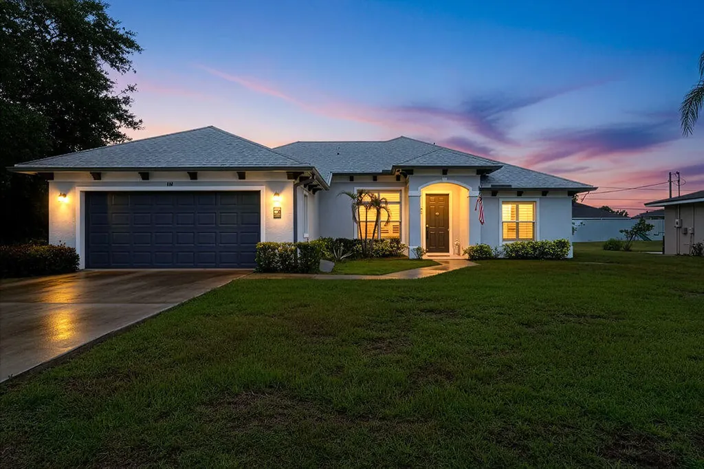 618 NW Billiar Avenue Port St Lucie FL 34983