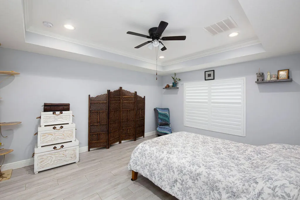 618 NW Billiar Avenue Port St Lucie FL 34983