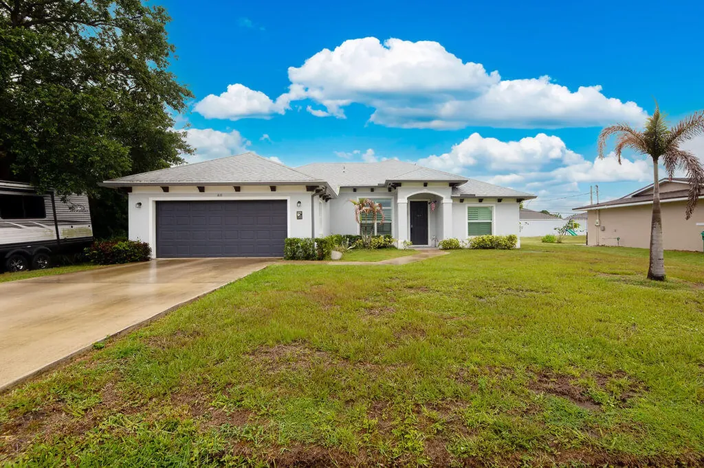 618 NW Billiar Avenue Port St Lucie FL 34983