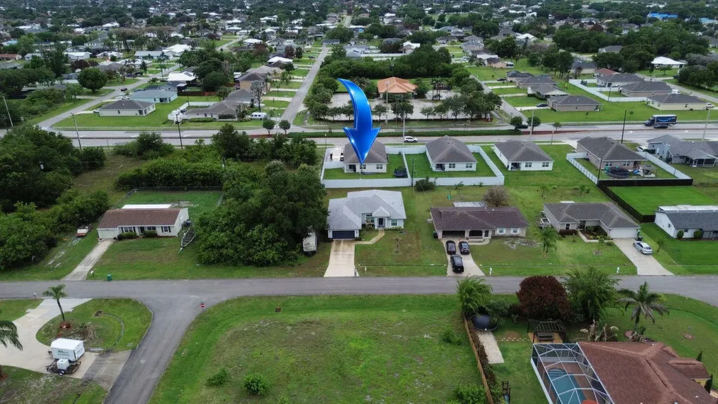 618 NW Billiar Avenue Port St Lucie FL 34983