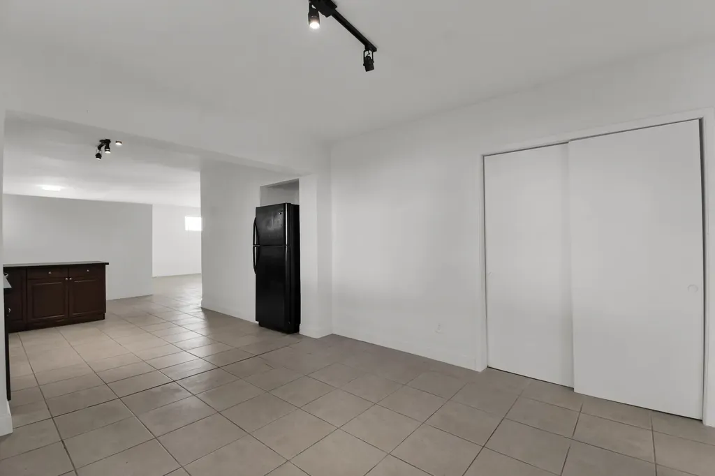 1116 S 17th Avenue Hollywood FL 33020