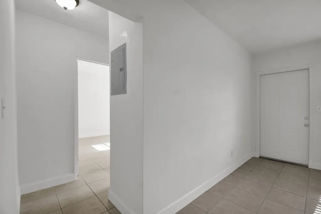 1116 S 17th Avenue Hollywood FL 33020