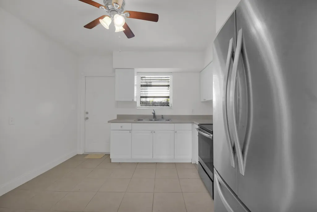 1116 S 17th Avenue Hollywood FL 33020