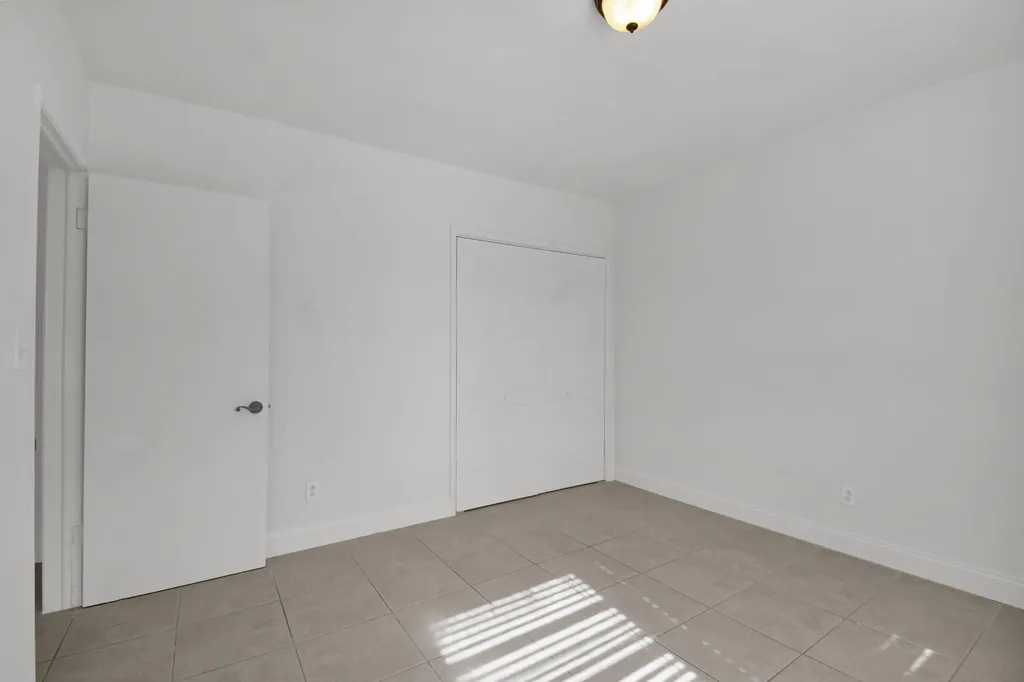 1116 S 17th Avenue Hollywood FL 33020