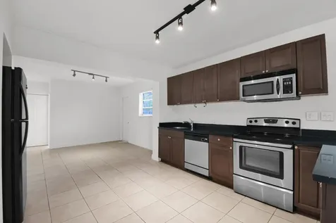 1116 S 17th Avenue Hollywood FL 33020