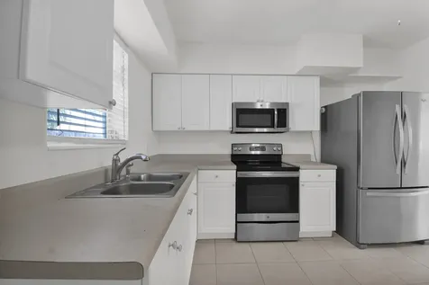 1116 S 17th Avenue Hollywood FL 33020