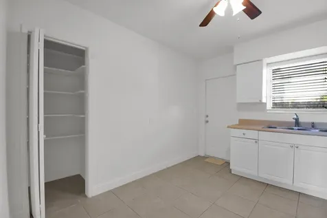 1116 S 17th Avenue Hollywood FL 33020
