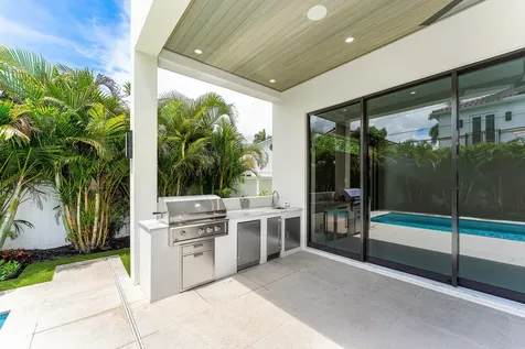 434 NE 6th Street Boca Raton FL 33432