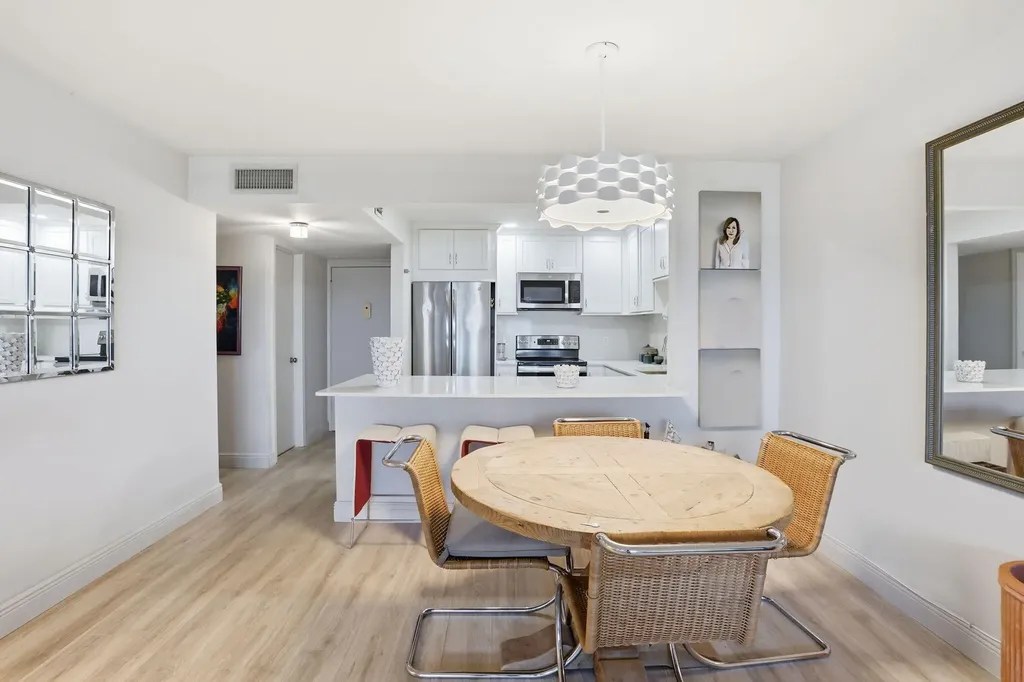 1516 S Lakeside Drive Lake Worth Beach FL 33460