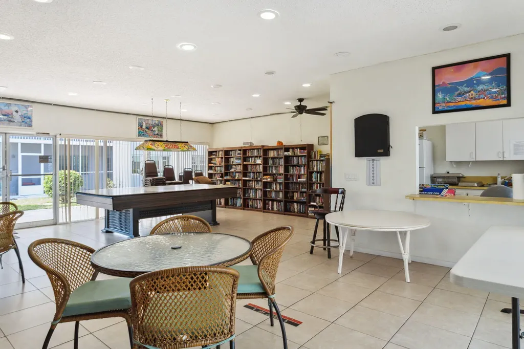 1516 S Lakeside Drive Lake Worth Beach FL 33460
