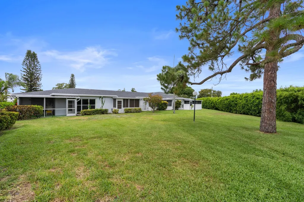 2805 SW 13th Street Delray Beach FL 33445