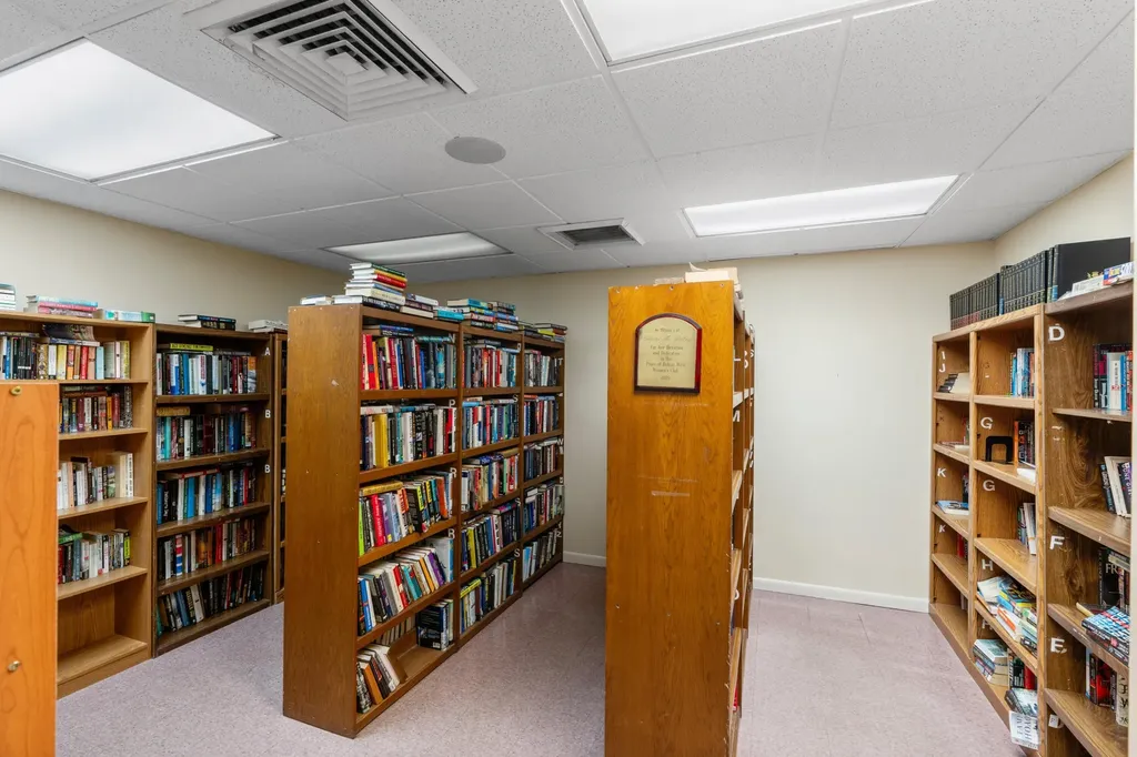 2805 SW 13th Street Delray Beach FL 33445