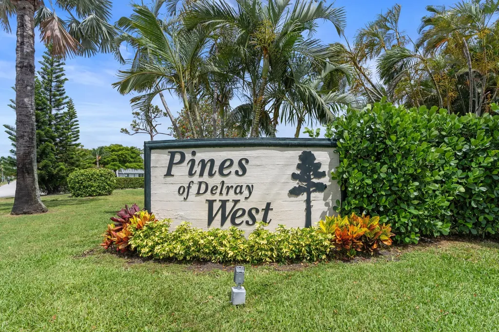 2805 SW 13th Street Delray Beach FL 33445